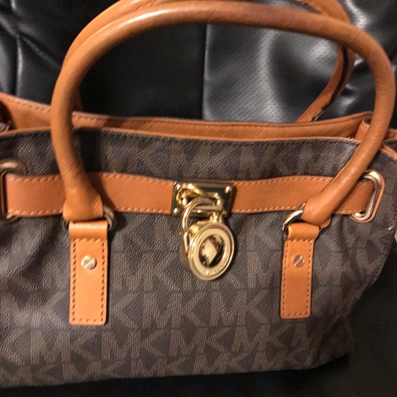 MK purse 👜 - Picture 4 of 12